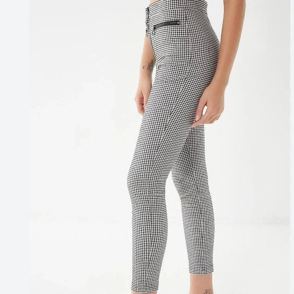 Urban Outfitters Susie High Rise Plaid Pants, Color Black/White Size 6 - Picture 2 of 15
